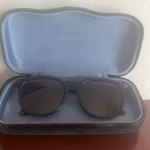 AUTHENTIC GUCCI SUNGLASSES